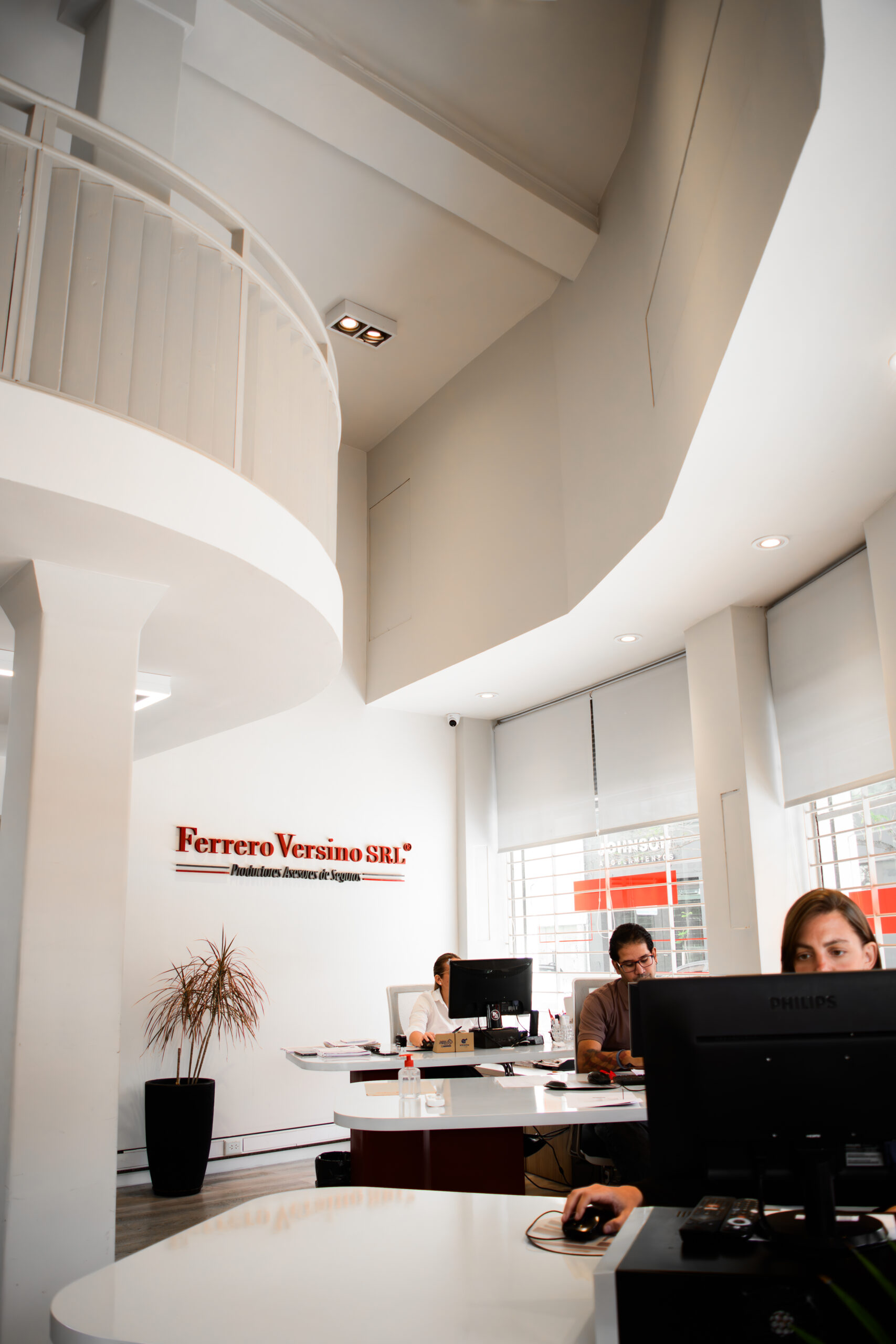 Ferrero Versino - imagen institucional